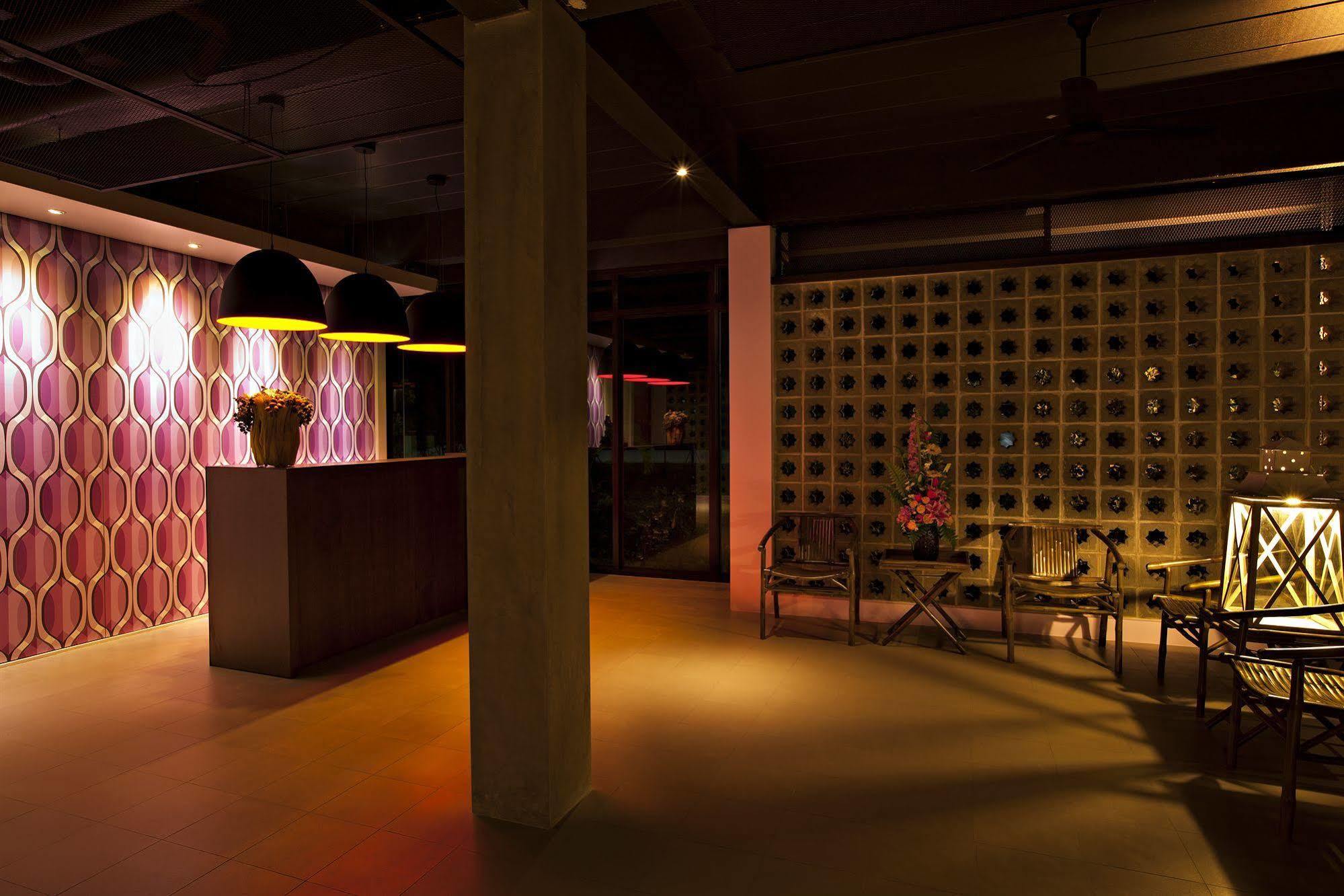 Leisure Place Phuket シャロン エクステリア 写真